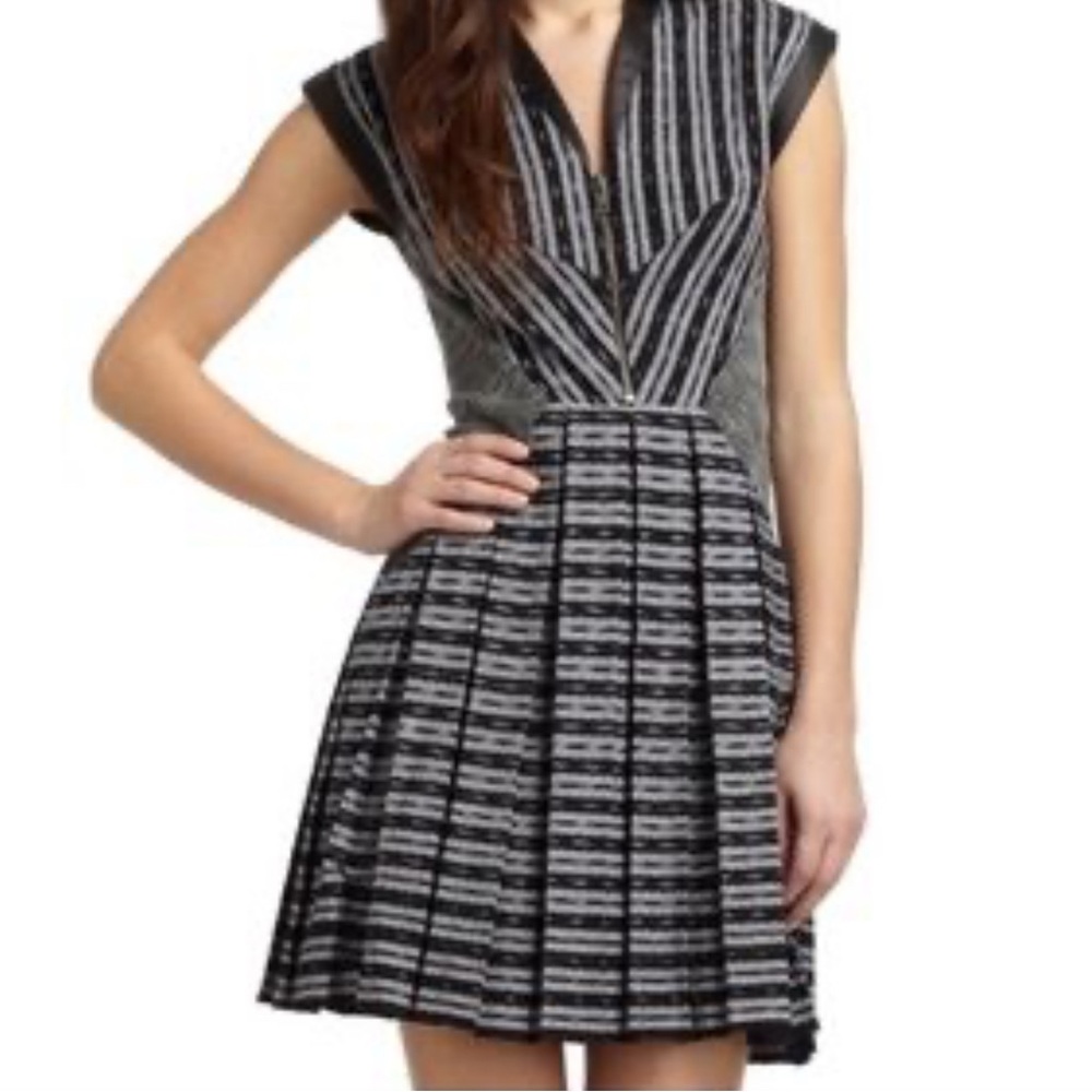 Cut25 Women’s Size 4 Sleeveless Striped Midi Dress